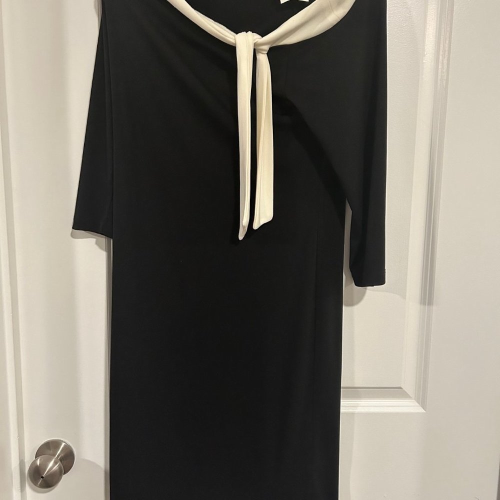 BUYER TOO WOMEN DRESS SIZE MEDIUM